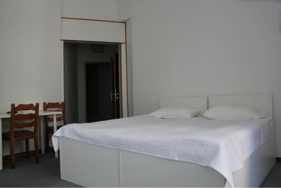 Arnes Hotel Vienna Luaran gambar
